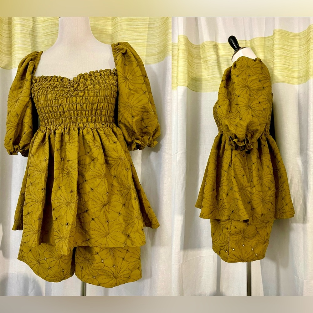 🌷Brand New Coords Set Embroidered Eyelet Mustard Floral Women's Shorts Set